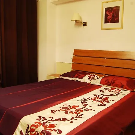 Next Unirii Square Apartment Bucharest